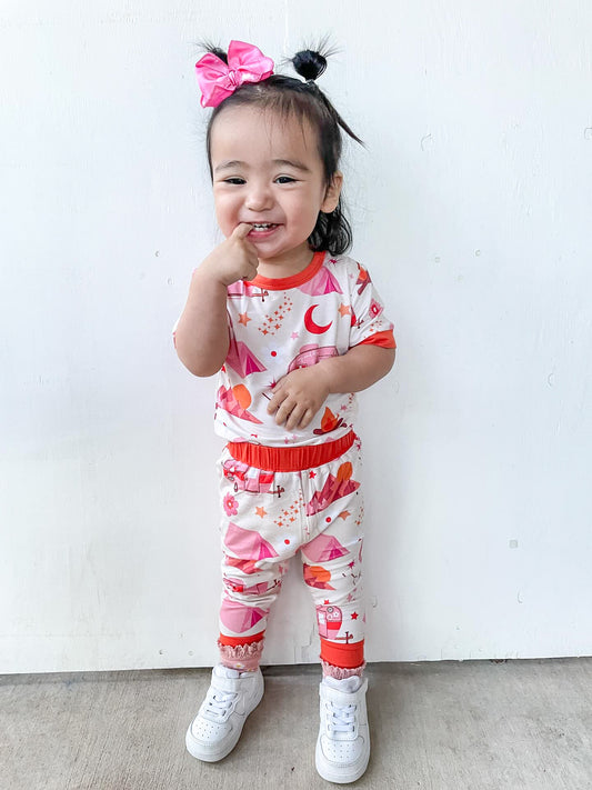 Glamping Girl 2-piece Pajamas
